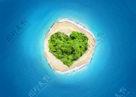 心形岛屿风景图片