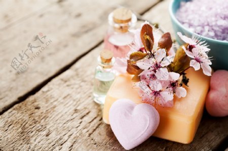 香皂与花卉图片