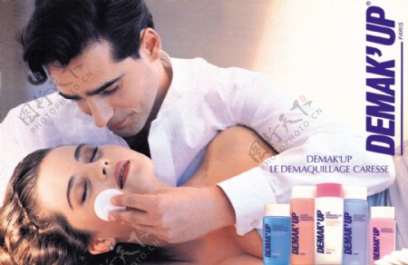 法国香水化妆品广告创意设计0011