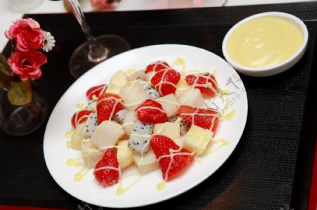 日式水果沙拉图片