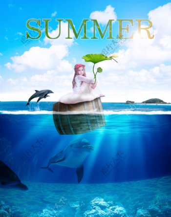 夏日海面调皮海豚与小女孩