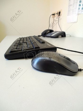 电脑的键盘与鼠标