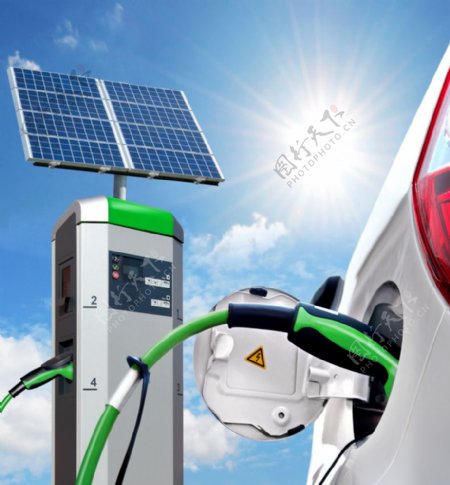 太阳能自助汽车加油