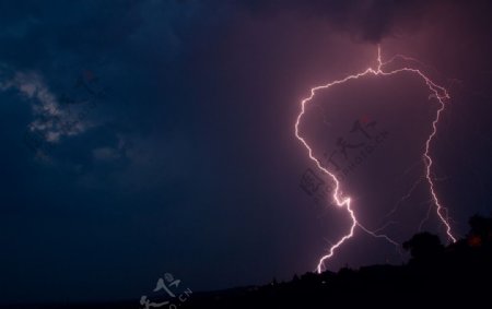 绚丽的雷电景色