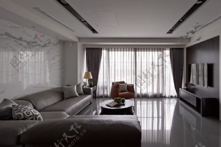 现代客厅皮质沙发室内装修效果图