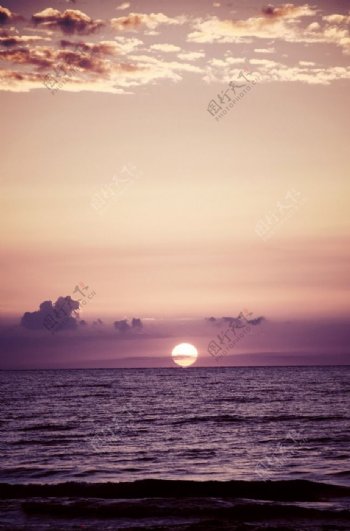 夕阳下的大海风景
