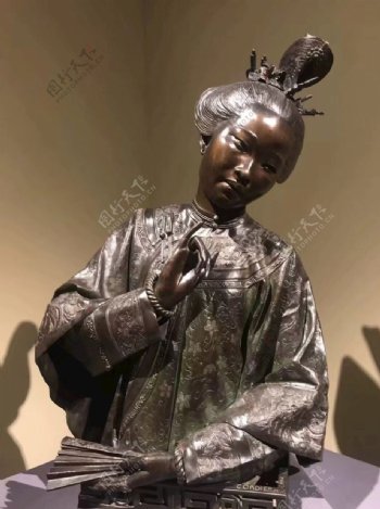 世界级雕塑清朝女人