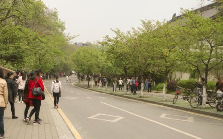 南京道路鸡鸣寺路