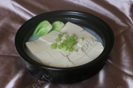 清炖豆腐煲
