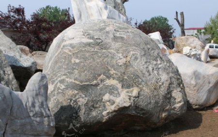 石头石山巨石雕塑天然石
