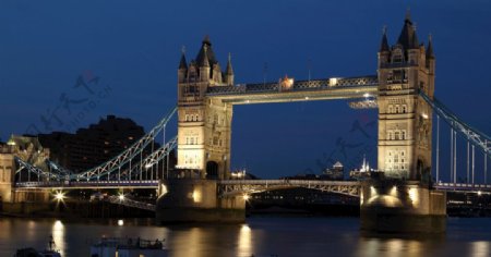 壮观的伦敦塔桥