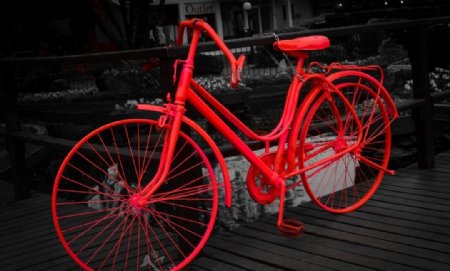 红色自行车