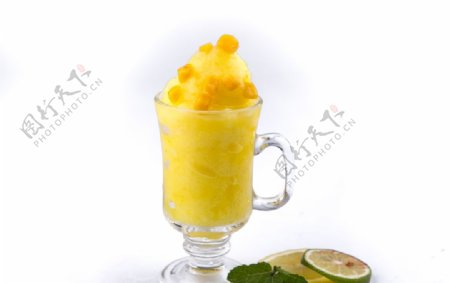芒果奶盖柠檬摄影照片