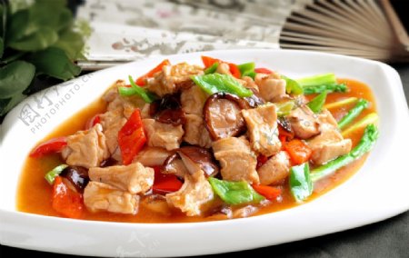 热香菇烩豆腐