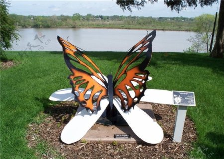 蝴蝶雕塑