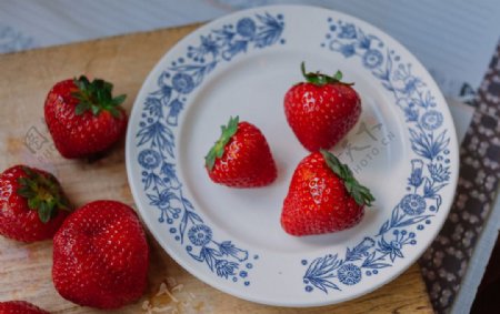 草莓浆果莓果果汁