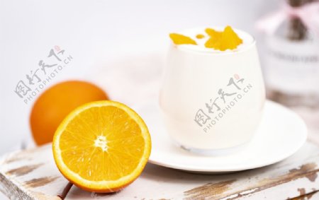 橙子牛奶