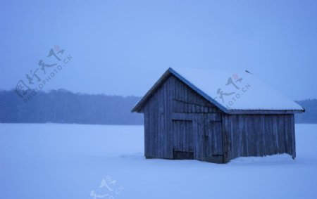 雪中木屋林间小屋