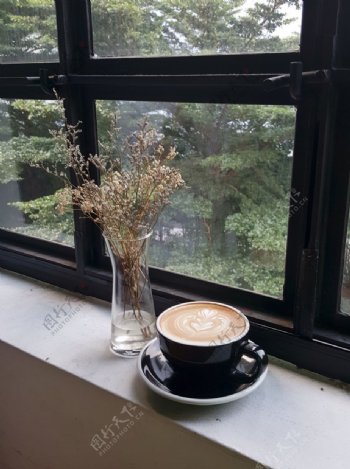 窗台咖啡插花清新意境背景素材