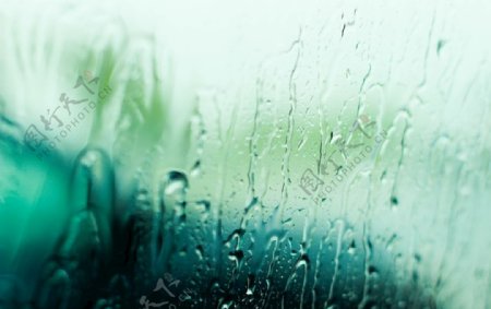 雨水玻璃图片