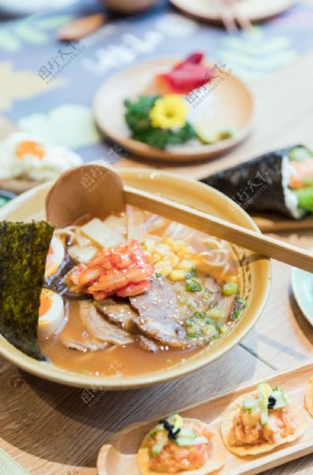 日式面美食食材背景海报素材图片